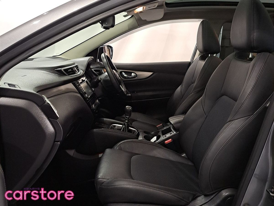 2019 Nissan Qashqai - image 9