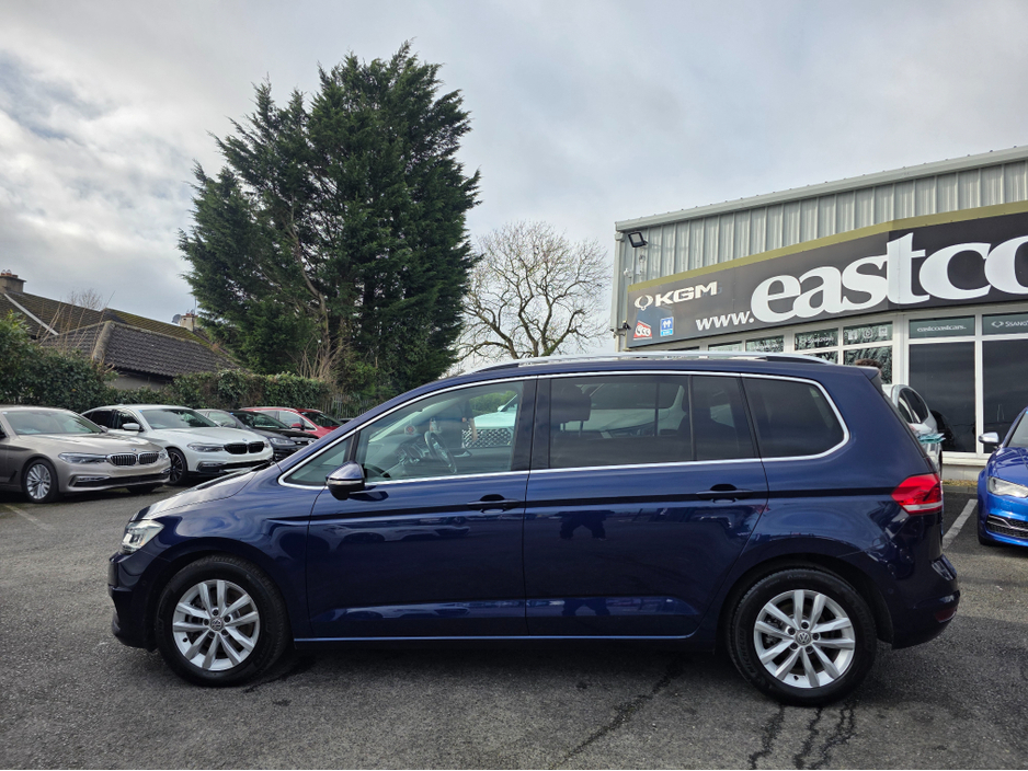 2018 Volkswagen Touran - image 17