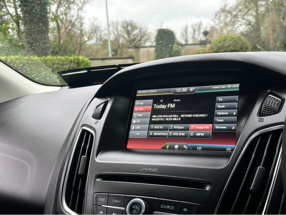 2016 Ford Focus TITANIUM 1.5 TD 95PS 6SPEED 4DR €12,900