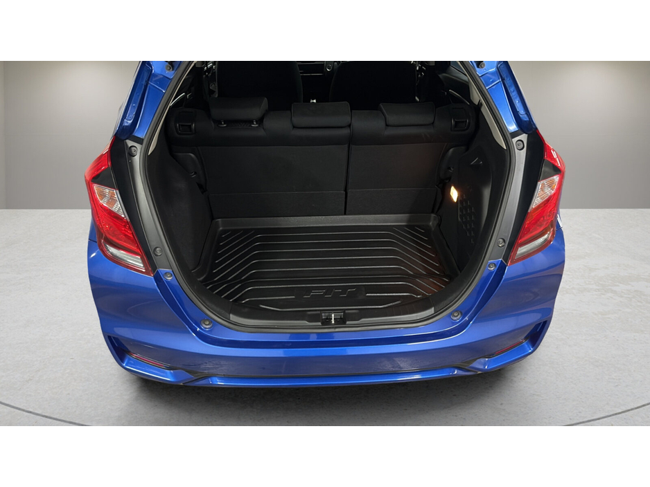 2017 Honda Fit  €11,390