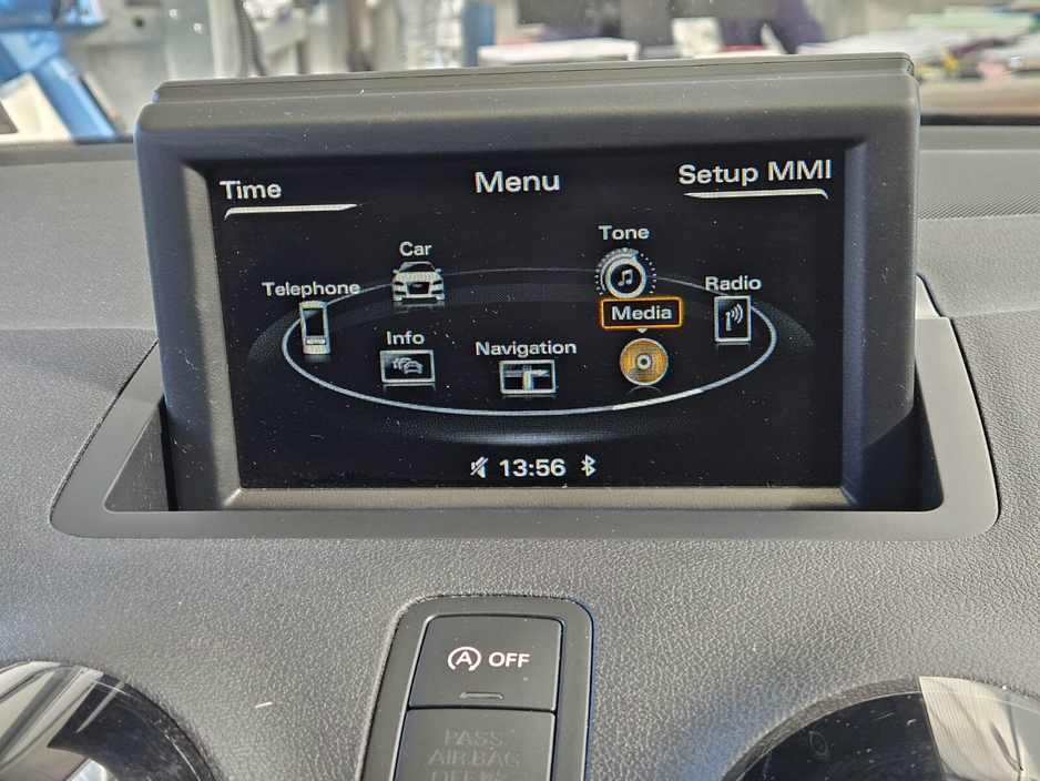 2014 Audi A1 - image 13