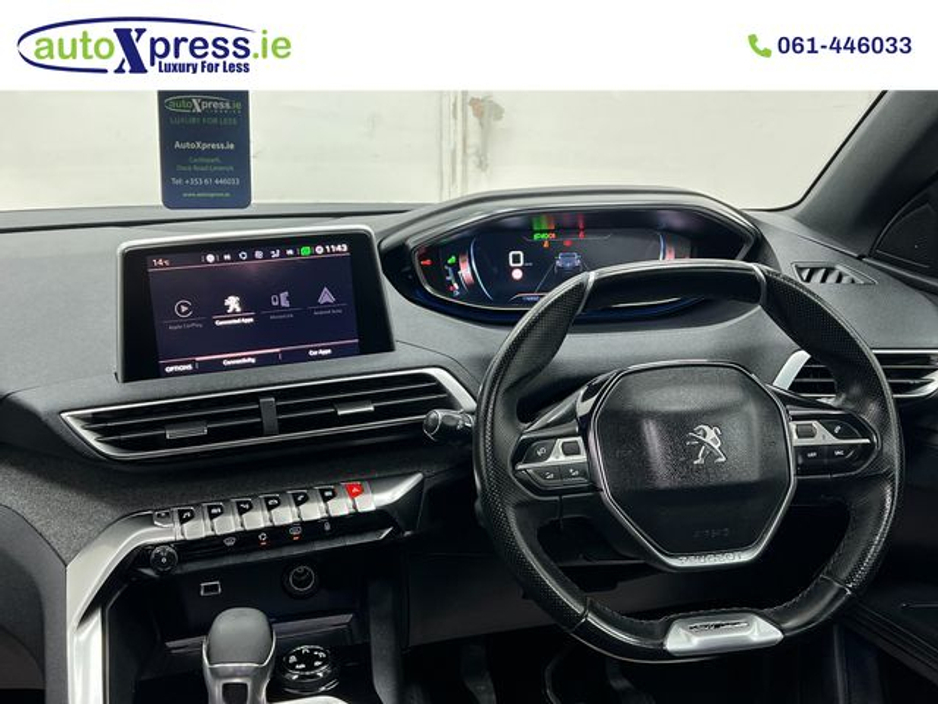 2017 Peugeot 3008 - image 24