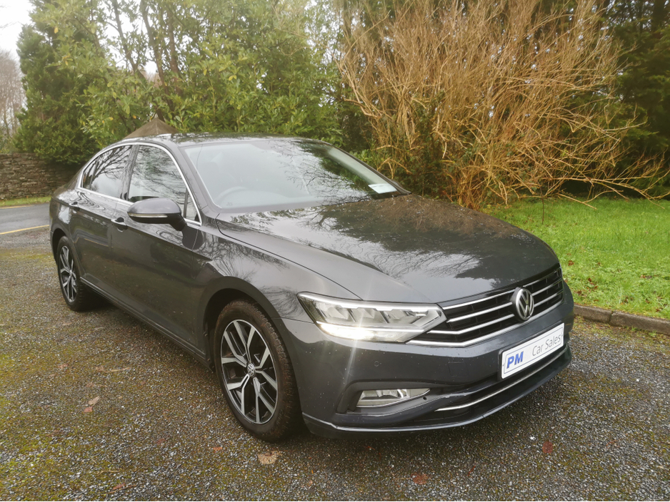 2020 Volkswagen Passat - image 10