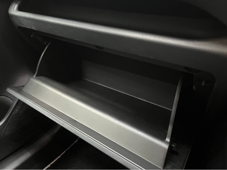 2022 Toyota Rav4 - image 16