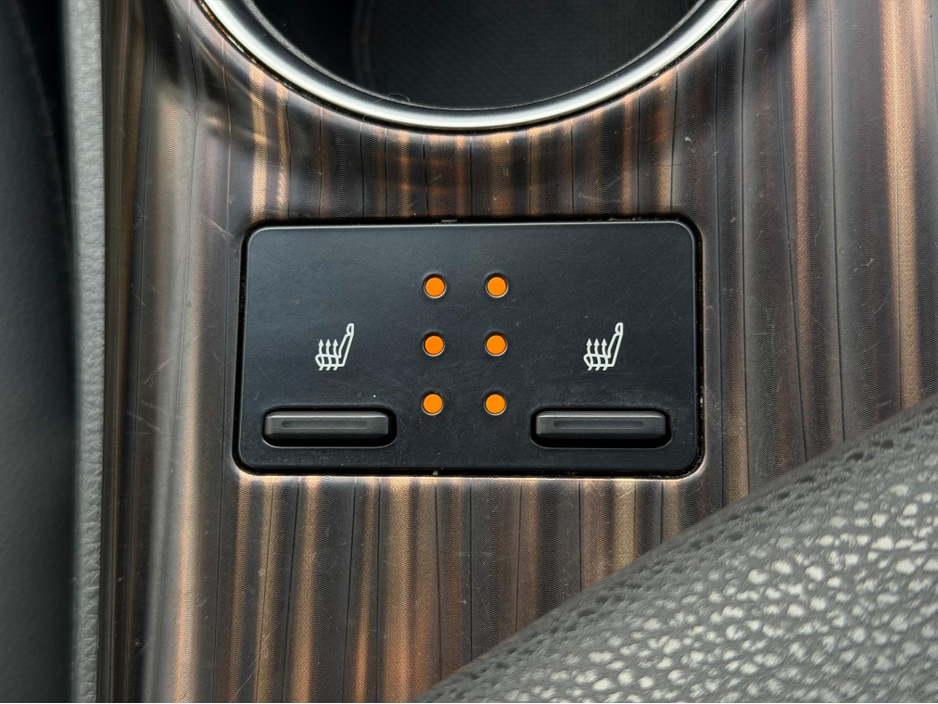 2020 Toyota Camry TOYOTA CAMRY G SPEC- LEATHER PACK 2.5 HYBRID €24,950