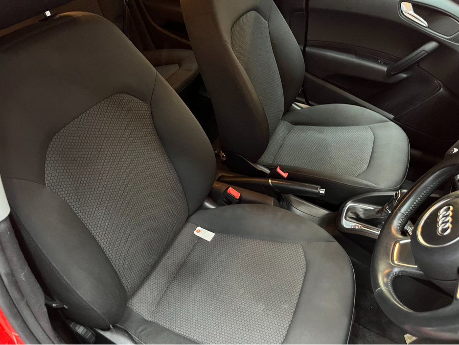 2016 Audi A1 Sportback €15950 2016 AUDI A1 SPORTBACK TFSI 1.0 AUTOMATIC / PARKING AID / ROOF BARS AND MORE €15,950