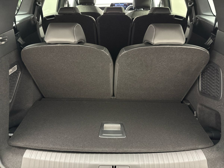 2026 Peugeot 5008 - image 9