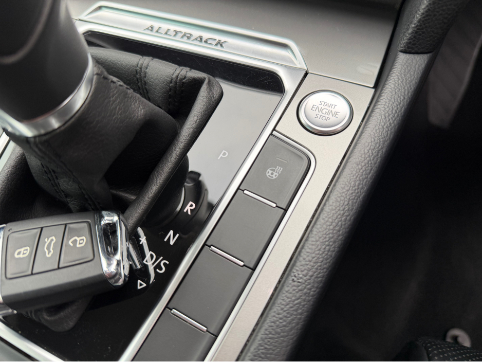 2020 Volkswagen Passat ALLTRACK - 4WD - 2.0L DIESEL - AUTO - 12M WARRANTY - CAR: 1710 €31,950