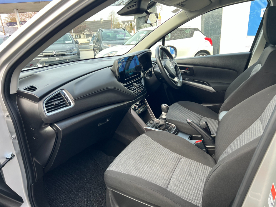 2025 Suzuki SX4 S-Cross 1.4 BOOSTERJET MIL €29,950