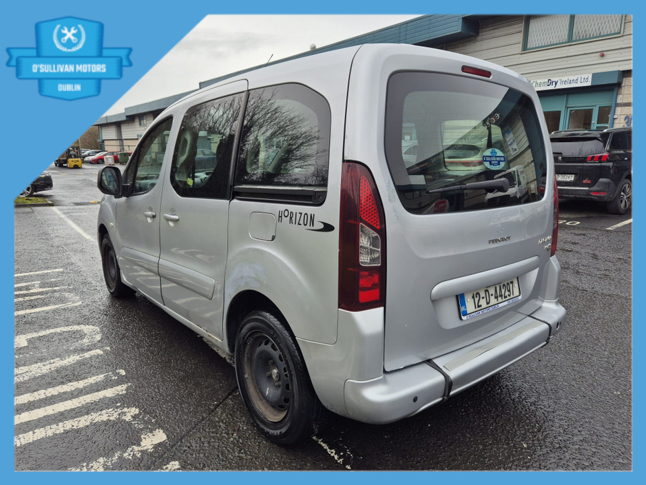 2012 Peugeot Partner - image 9