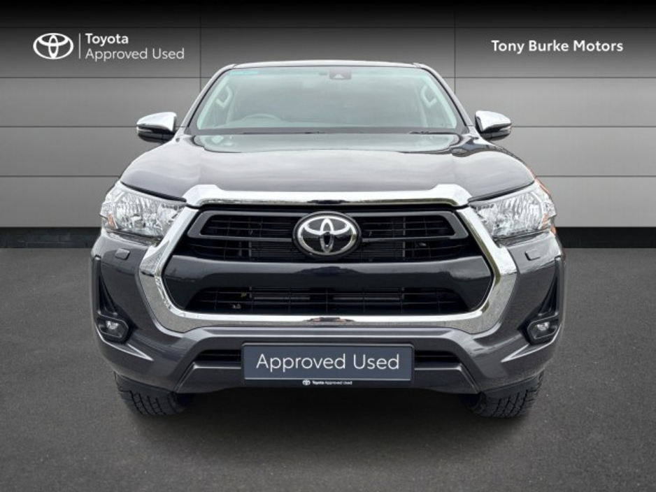 2026 Toyota Hilux - image 4