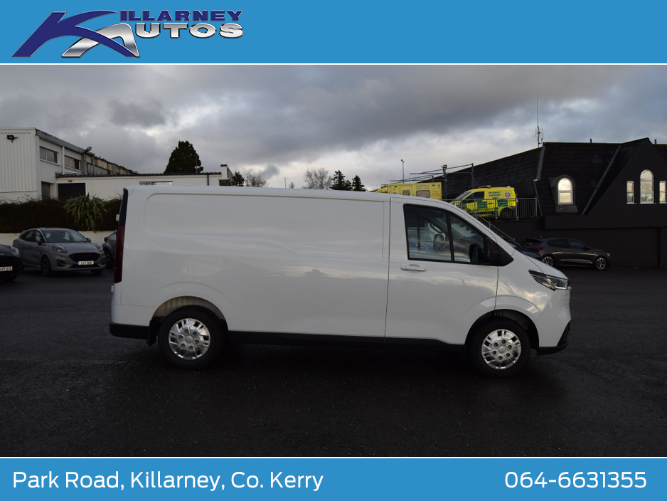 2026 Maxus Deliver 7 Diesel Lux LWB Low Roof €25,928