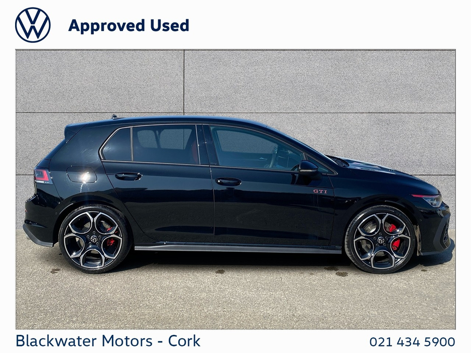 2026 Volkswagen Golf - image 6