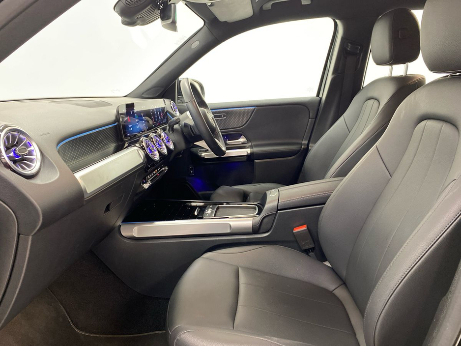 2025 Mercedes-Benz GLB 200 d 4 MATIC Progressive Line + (7)