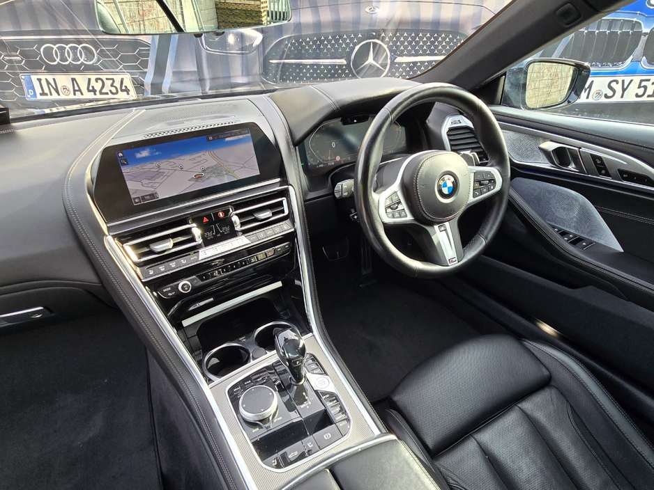 2021 BMW 8 Series - image 19