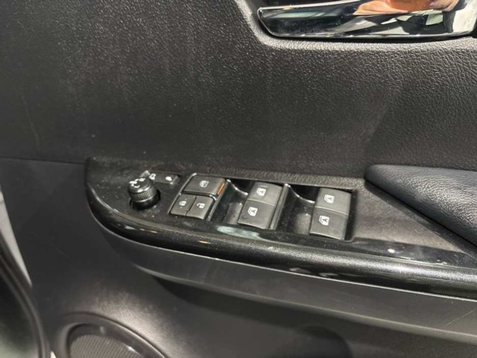 2020 Toyota Hilux DCAB INVINCIBLE AUTO €40,500