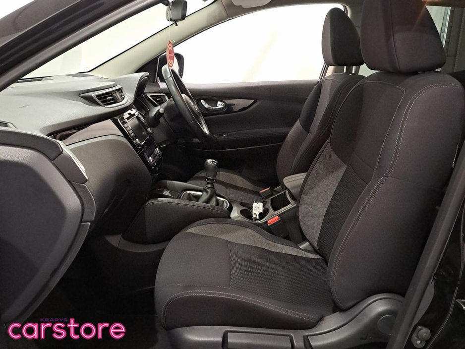 2020 Nissan Qashqai - image 9