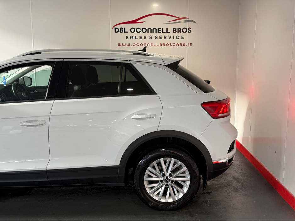 2021 Volkswagen T-Roc DESIGN 1.0 TSI 110HP 5DR