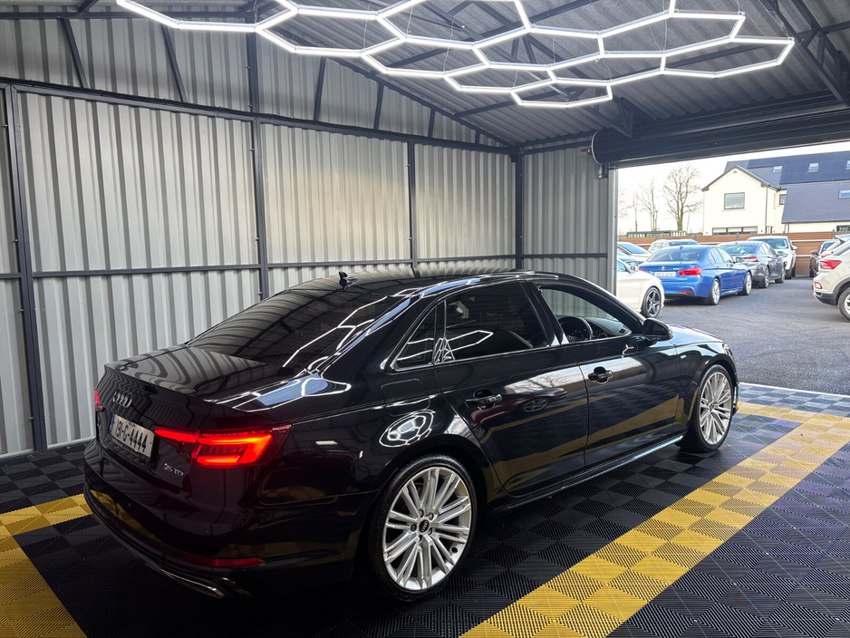 2019 Audi A4 - image 4