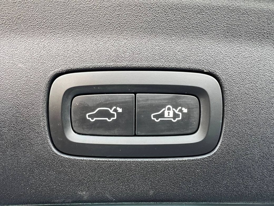 2023 Polestar 2 - image 14