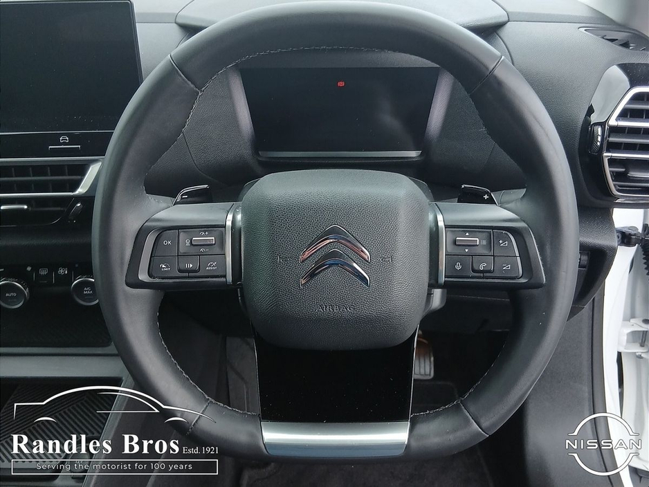 2024 Citroen C4 - image 16