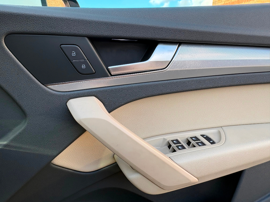 2018 Audi Q5 - image 32