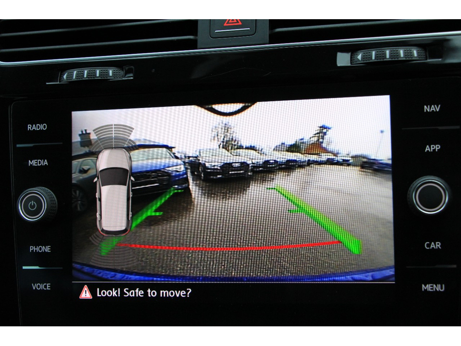 2017 Volkswagen Golf R * 310Bhp TSi * Low kms * Full history €28,950