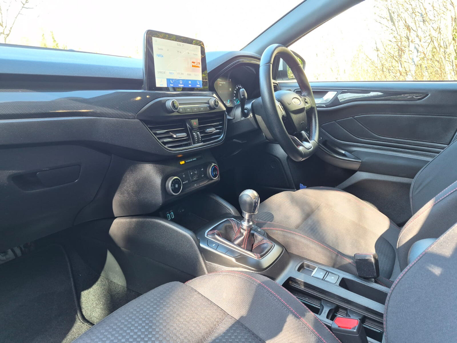 2021 Ford Focus - image 17