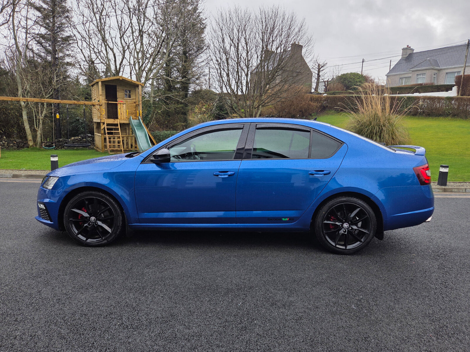 2018 Skoda Octavia - image 5