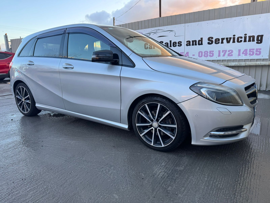 2012 Mercedes-Benz B Class B SERIES SPORT 5DR AUTO €8,750