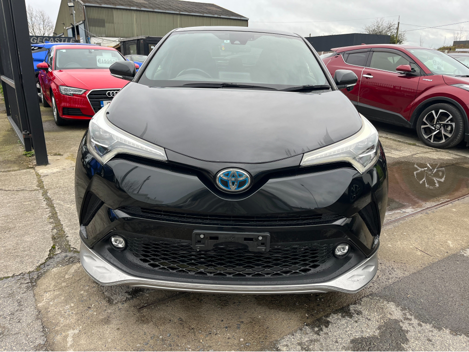 2018 Toyota C-HR - image 2