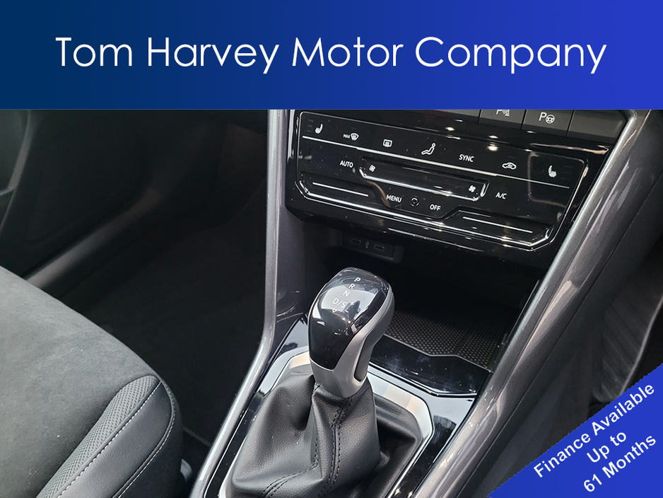 2023 Volkswagen T-Roc STYLE 1.5 TSI D7F 150HP + Heated Seats + Rear View Camera €30,950