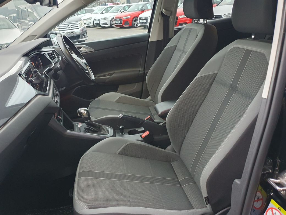 2019 Volkswagen Polo - image 20