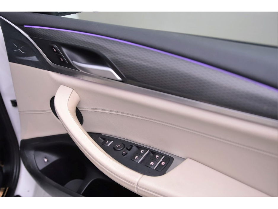 2023 BMW X3 - image 20