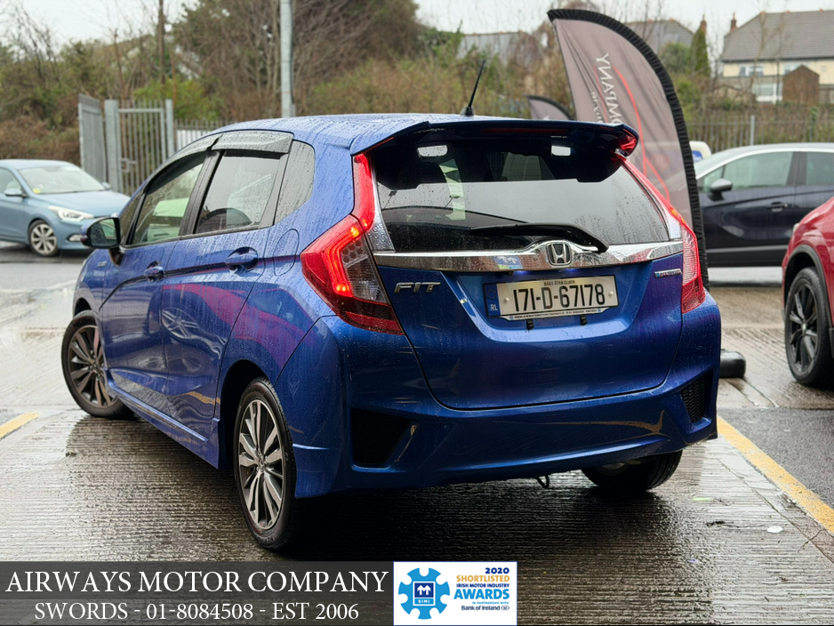 2017 Honda Fit 1.5 HYBRID RS AUTO €11,950