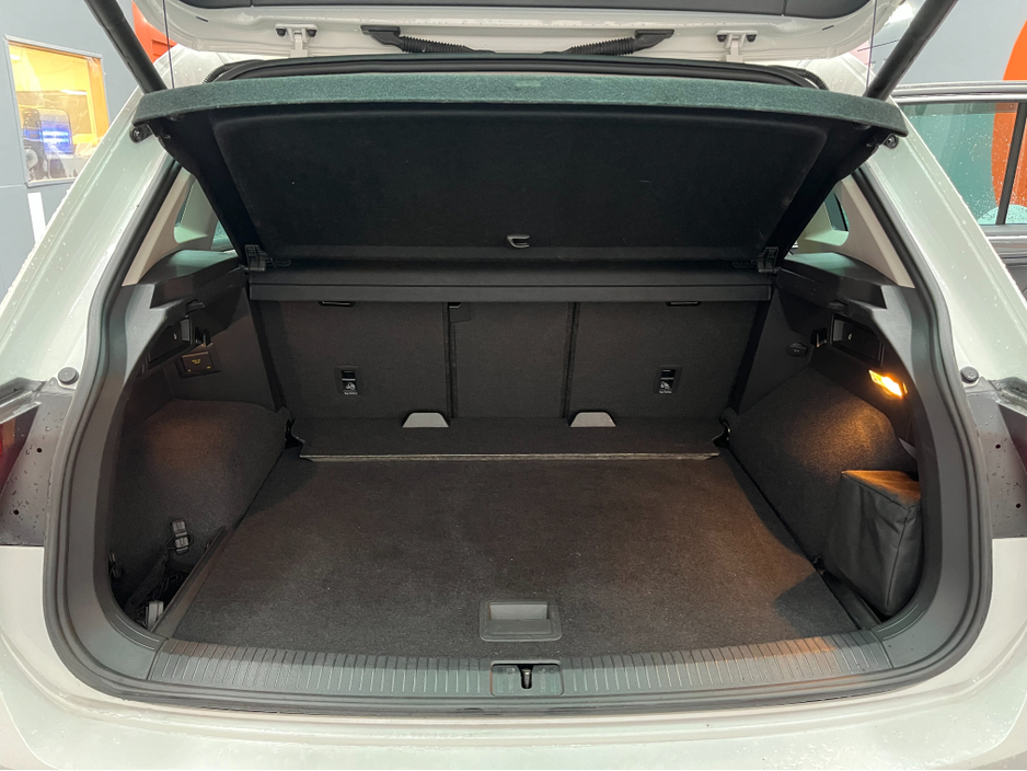 2019 Volkswagen Tiguan €25950 2019 VOLKSWAGEN TIGUAN TDI 4MOTION HIGH LINE 2.0 AUTOMATIC / CRUISE CONTROL / 360° PARKING CAMERA / FRONT & REAR HEATED SEATS / PADDLE SHIFTER €25,950