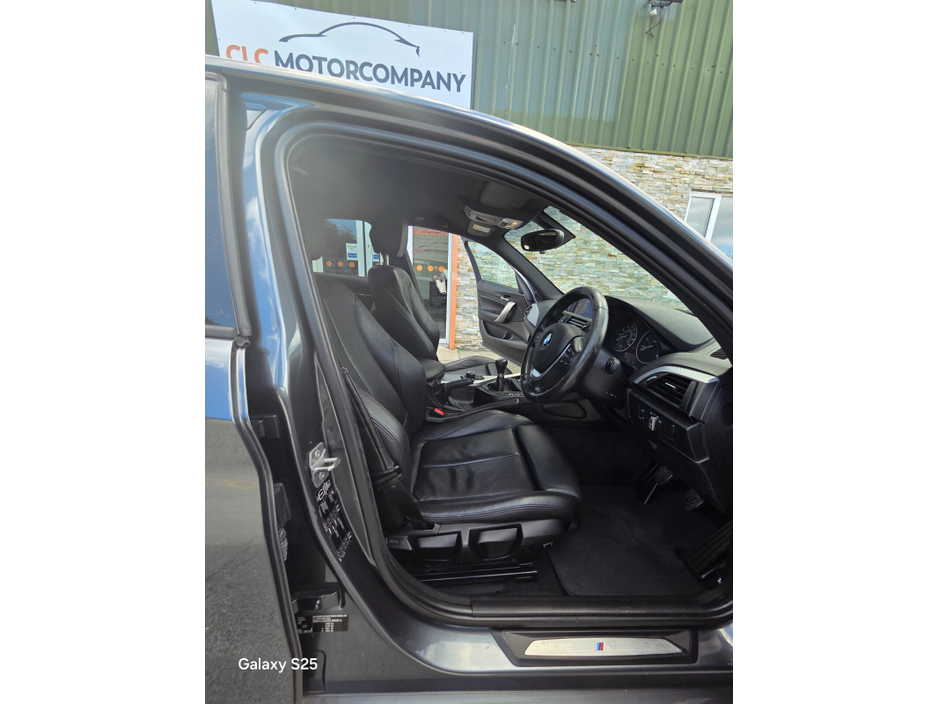 2014 BMW 1 Series - image 21