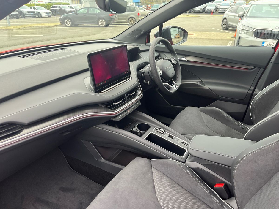 2026 Skoda Enyaq - image 2