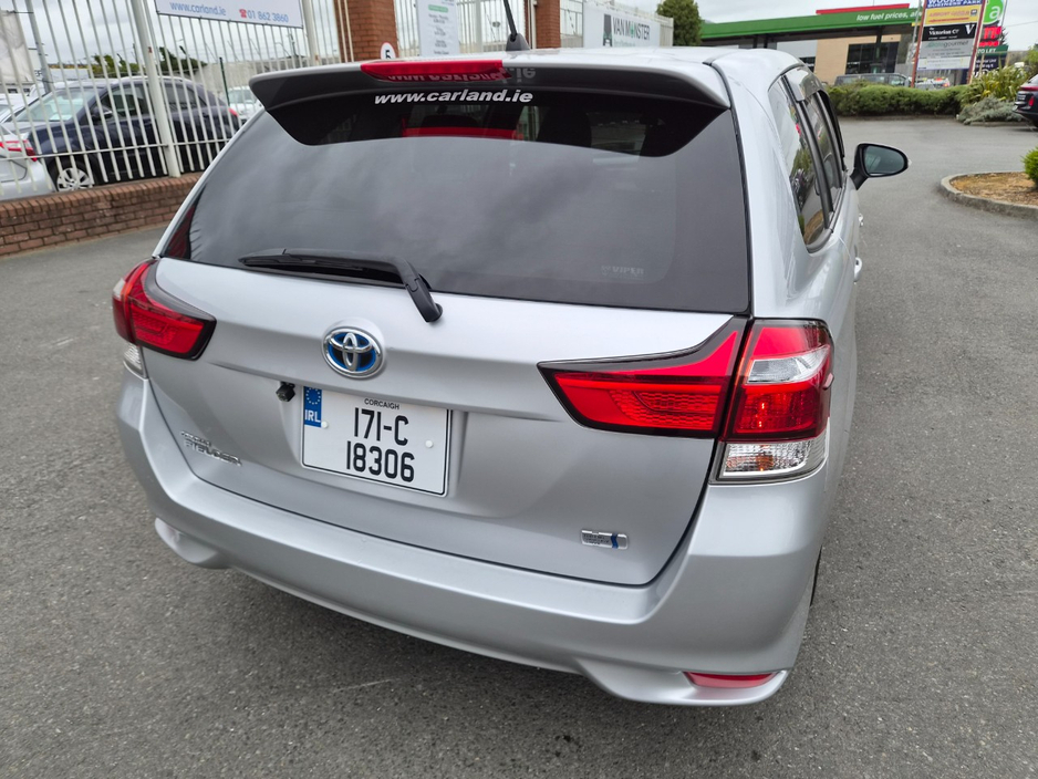 2017 Toyota Corolla - image 19