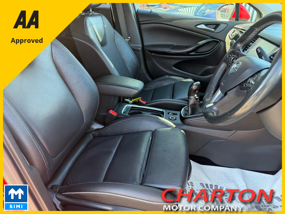 2016 Opel Astra - image 13