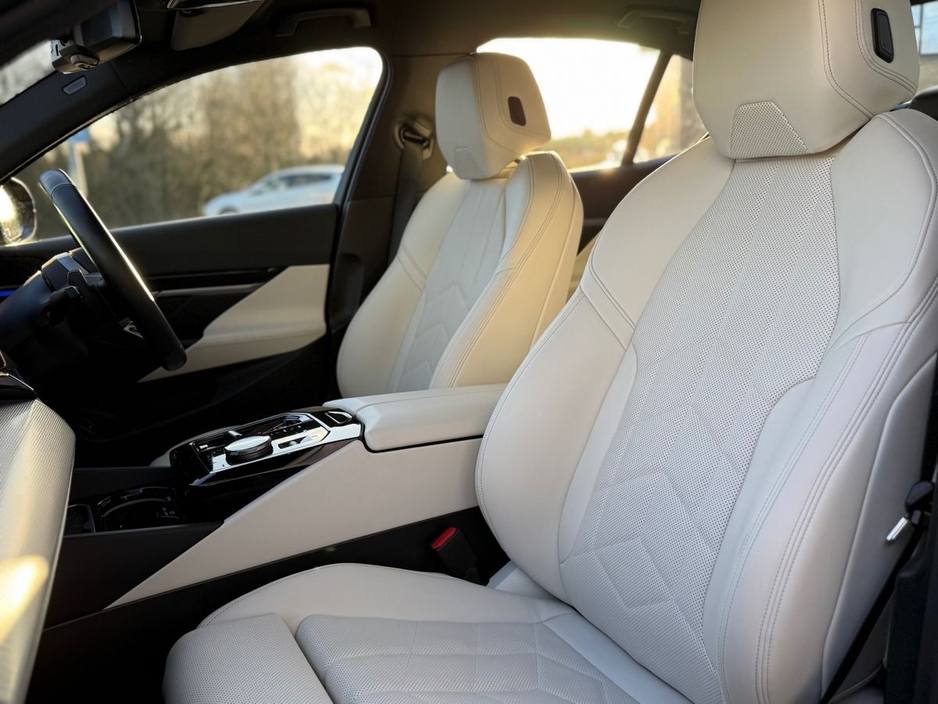 2024 BMW 5 Series 520i M Sport Saloon €55,950