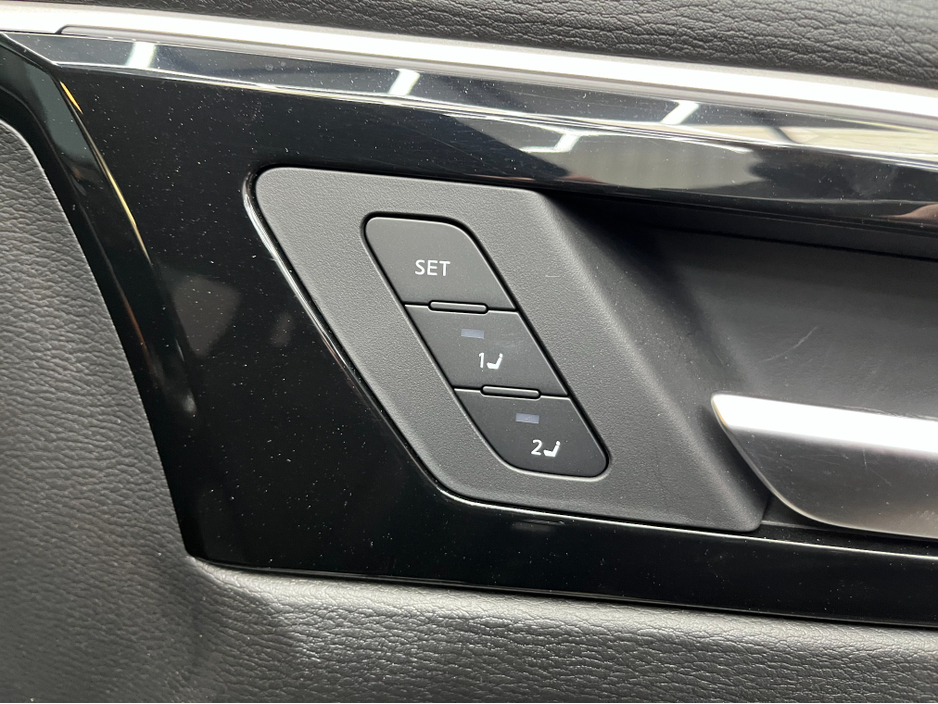 2024 Mitsubishi Outlander - image 14