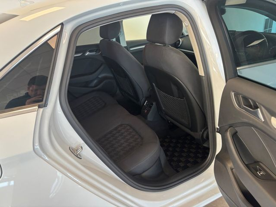 2016 Audi A3 - image 9