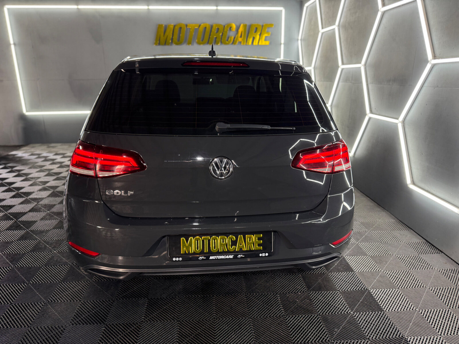 2019 Volkswagen Golf - image 11