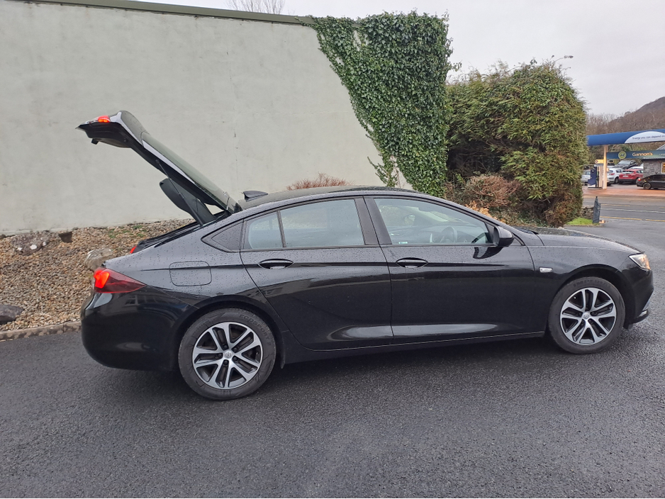 2018 Opel Insignia GRAND SPORT SC 5DR 1.6 110PS €11,000