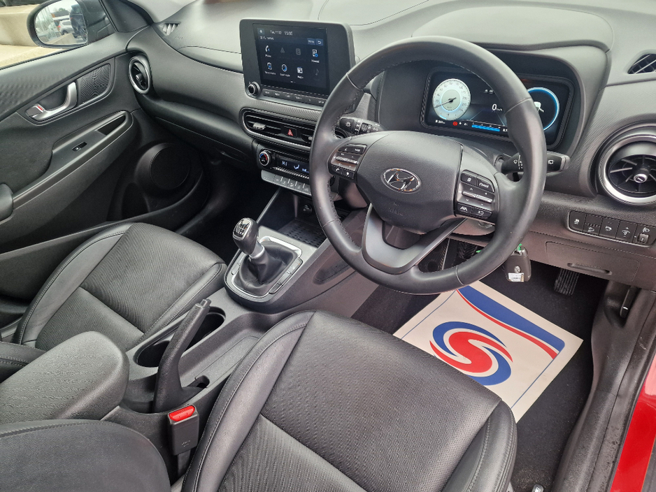 2021 Hyundai Kona Kauai Executive Plus 2tone 5DR €19,950