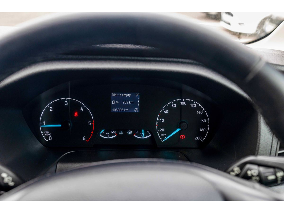 2021 Ford Transit - image 9