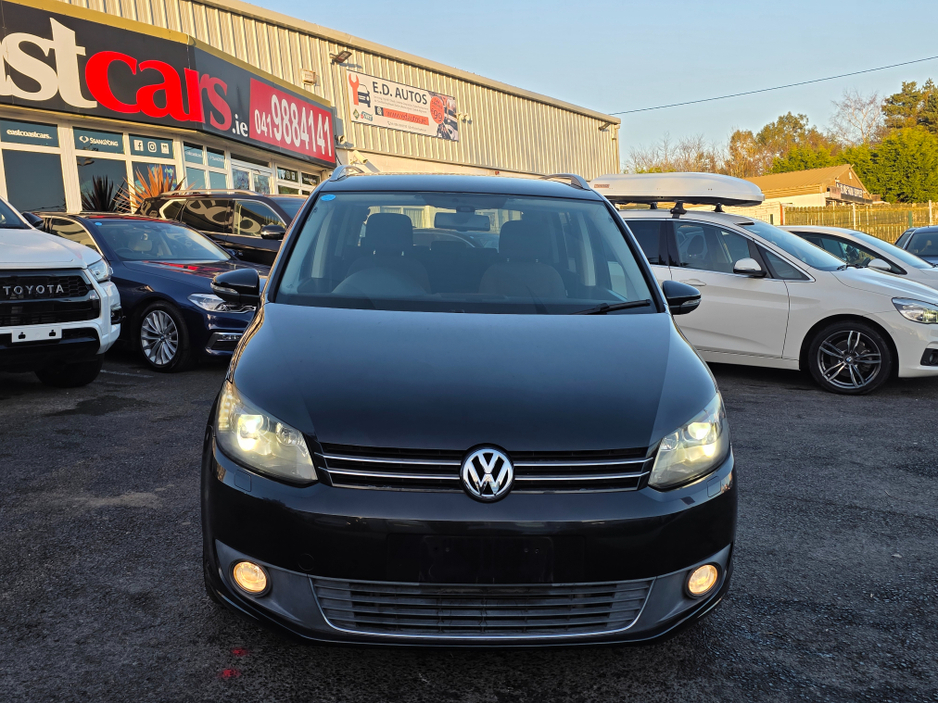 2013 Volkswagen Touran ( 132 REG  )1.4 TSI HIGHLINE EDITION  7 SEATER ALLOYS SIMI DEALER - SPECIALISING IN IMPORTS OF GERMAN AUTOMATIC HI SPEC CARS €10,950