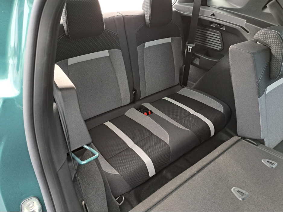 2026 Opel Frontera GS 1.2TURBO 136HP  7 SEATER!!! **TOP SPEC*5 YEARS WARRANTY** €36,150