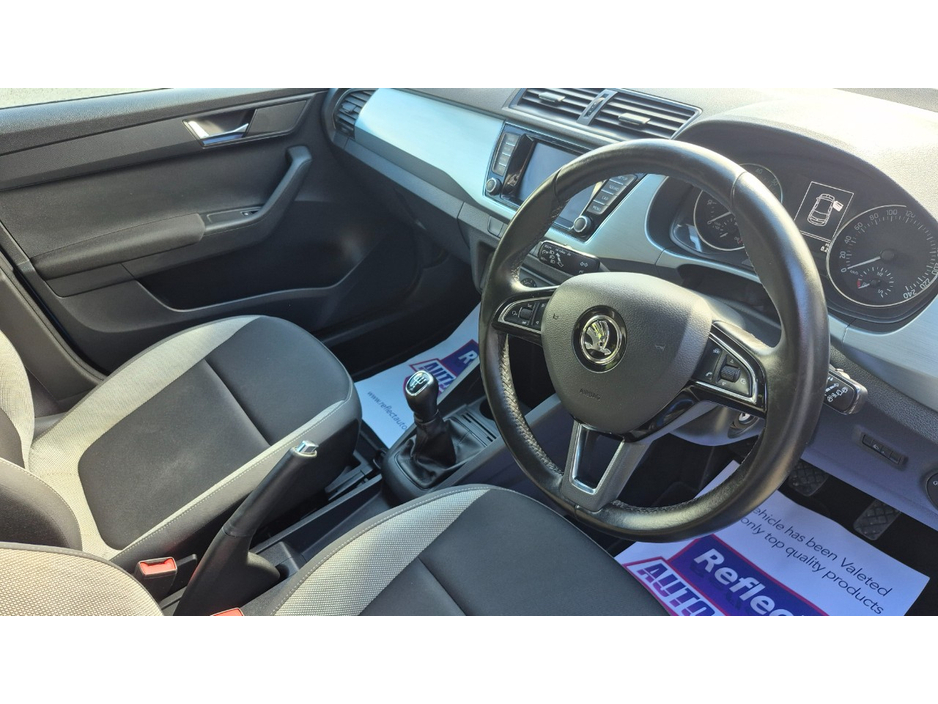 2018 Skoda Fabia - image 16